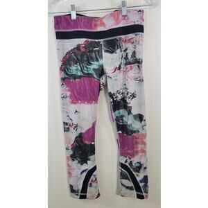 Lululemon Leggings Womens Size 6 Multi-Colored Capri's Sporty Active Workout